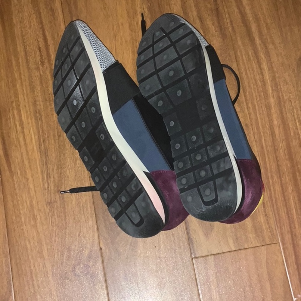 Balenciaga Race Runners fashion sneakers with cosmetic issues pictured. Sz. 10. - Picture 7 of 8